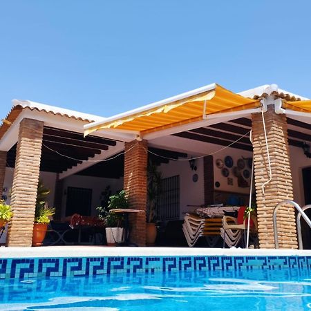 Los Olivos 马拉加 外观 照片